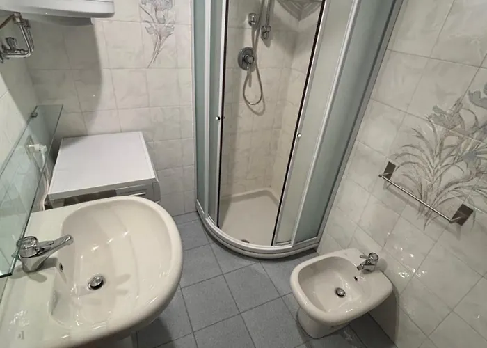 Giomein Rododendro - Ad Un Passo Dalle Piste E Vicino Al Centro Di Cervinia * Брей-Червінія